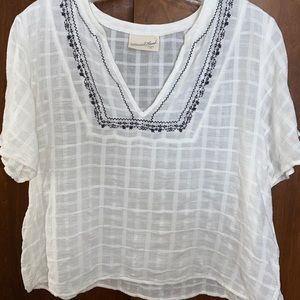 Universal Threads Shirt